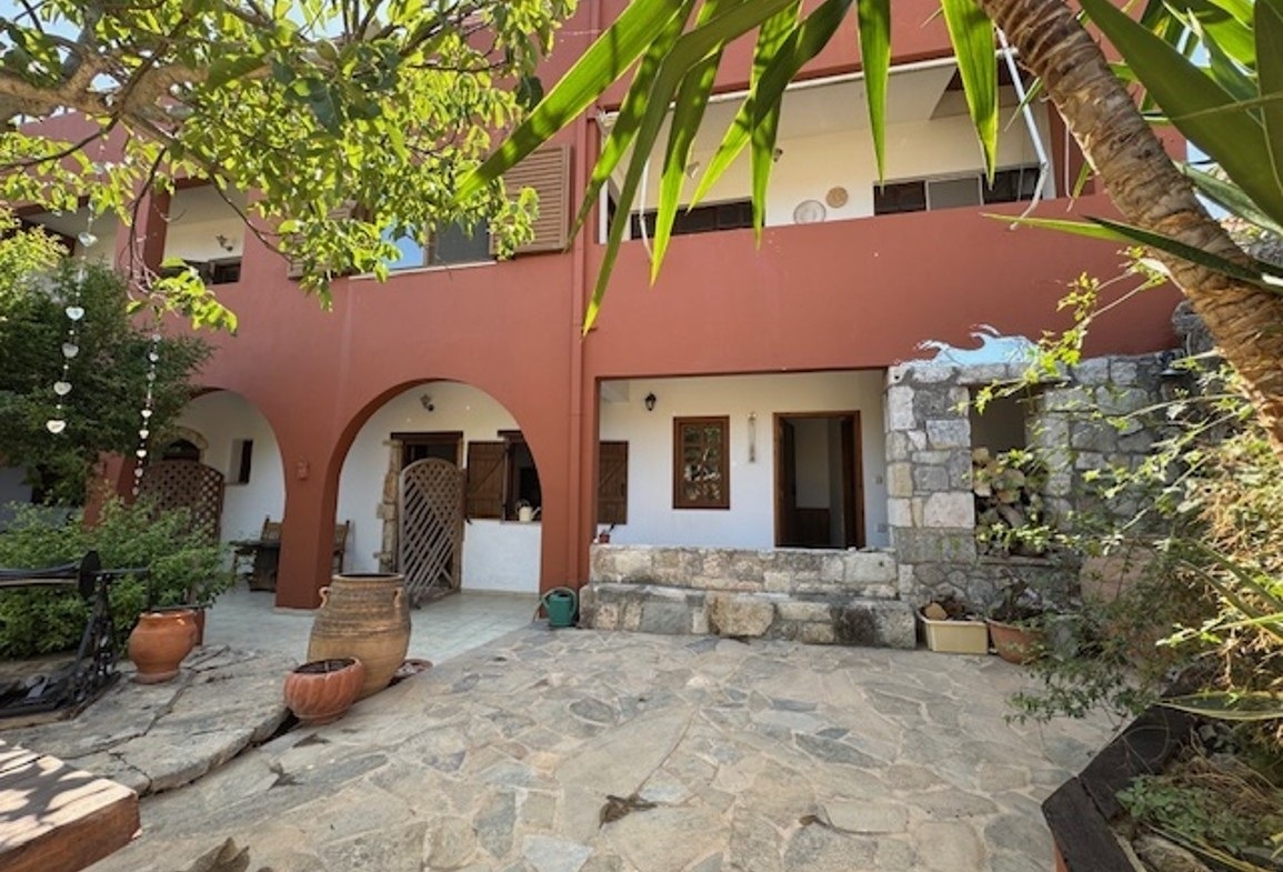 3-bedroom freehold villa in Apokoronas — photo 1 of 5